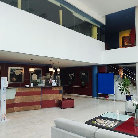 Hotel Torresport Torrelavega Exteriör bild